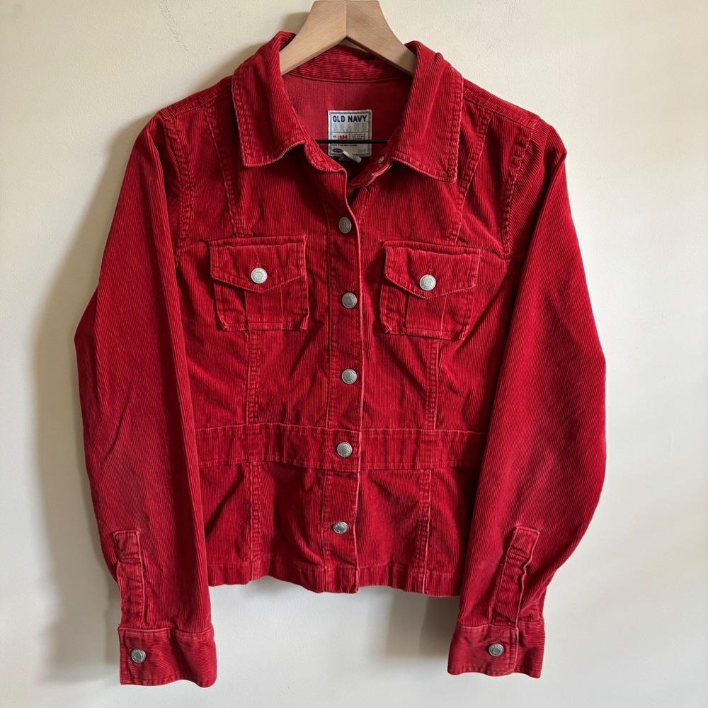 Old Navy Womens Red Corduroy Trucker Jacket Size M Cotton Button Front Pockets
